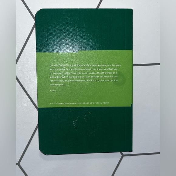 2011 Starbucks Partner Coffee Tasting Guidebook - Picture 2 of 3